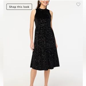 NWOT Shimmer velvet sleeveless midi dress